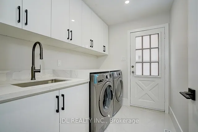 Additional image 16 of 19 Mossgrove Tr