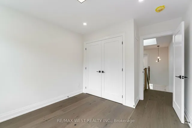 Additional image 34 of 52 Exmoor Dr