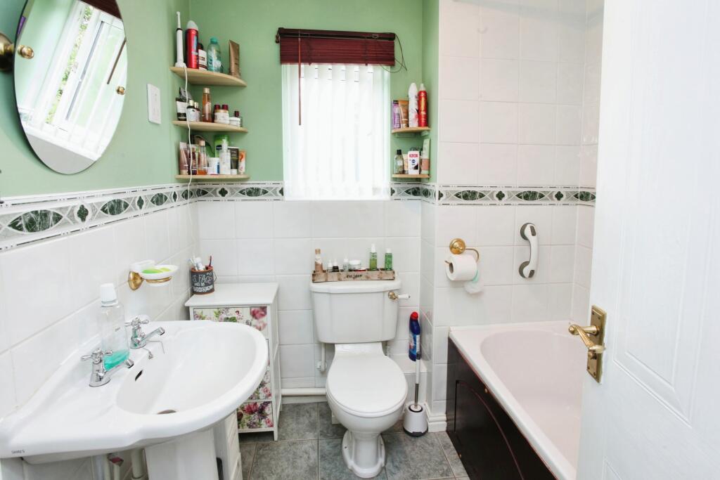 Additional image 16 of Clos Cae Pwll, Treharris, CF46