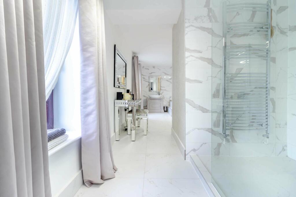 Additional image 21 of Rudry