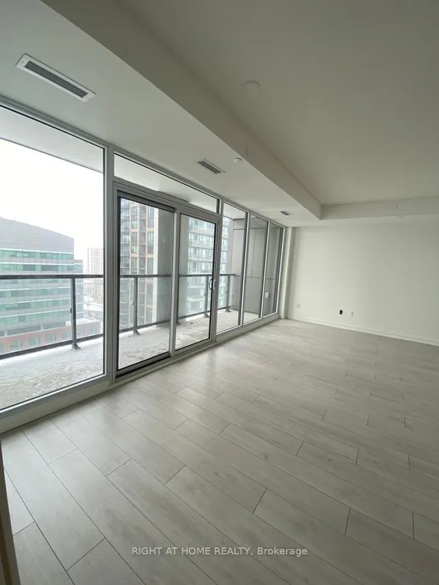 Additional image 9 of 55 Duke St Unit 1110