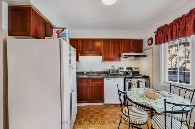 Additional image 18 of 38 Elora Dr Unit 19