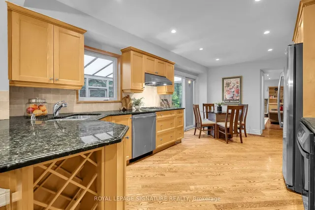 Additional image 11 of 23 Rustywood Dr