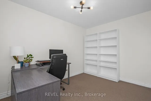 Additional image 18 of 3330 Bristol Dr