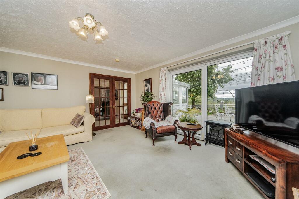 Additional image 4 of Gilbert Lane East, Barry