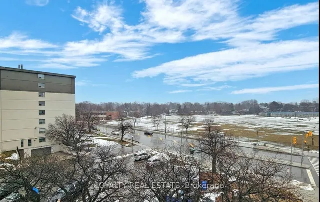 Additional image 31 of 10 Gibbs Rd Unit 419