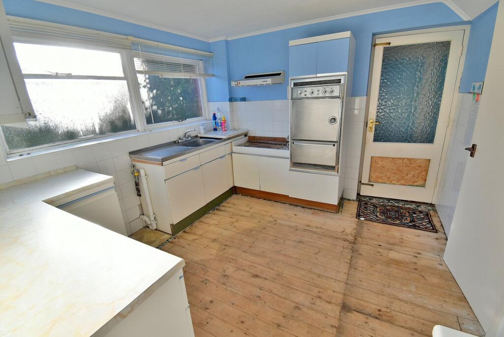 Additional image 14 of Heath Farm Road, Ferndown, BH22