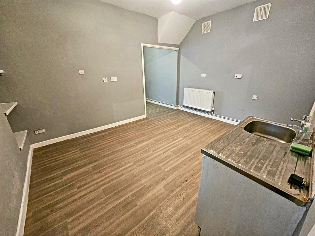 Additional image 6 of Ceridwen Terrace, Pontypridd