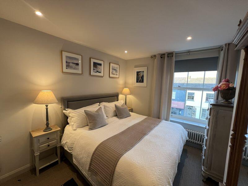 Additional image 8 of 40 Eastgate, Cowbridge, CF71 7DG