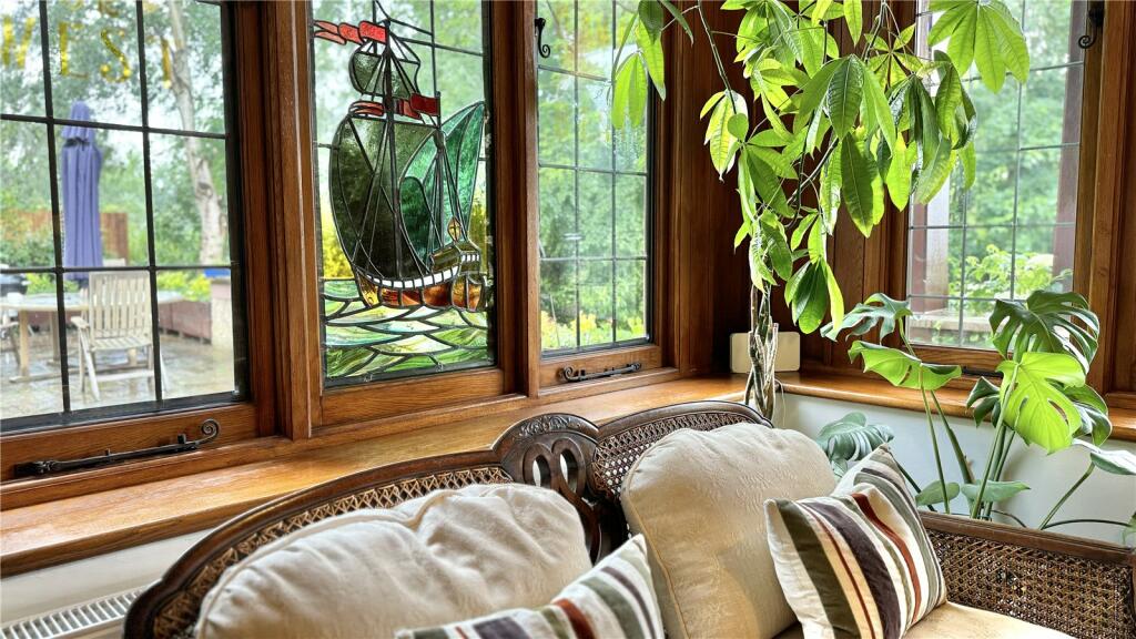 Additional image 3 of Caldy Road, Wirral, Merseyside, CH48