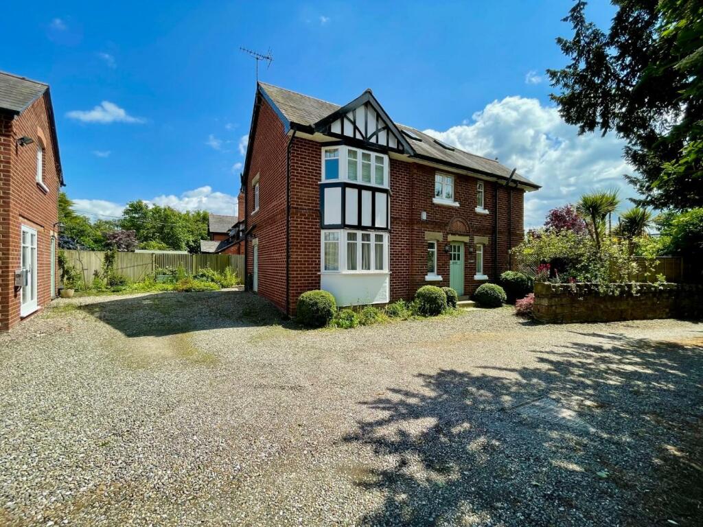 Additional image 32 of Dodleston Lane, Pulford, Chester
