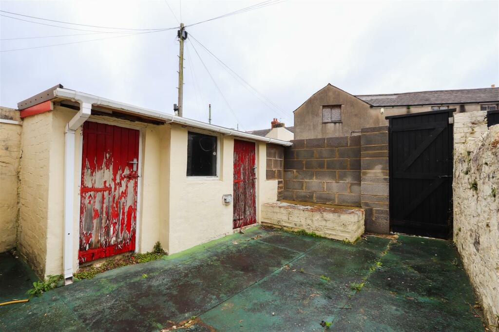 Additional image 8 of George Street, Barry