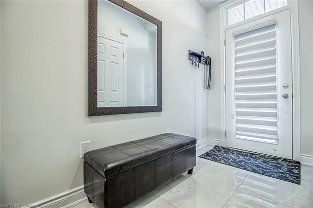 Additional image 3 of 370 Stonehenge Dr Unit 9