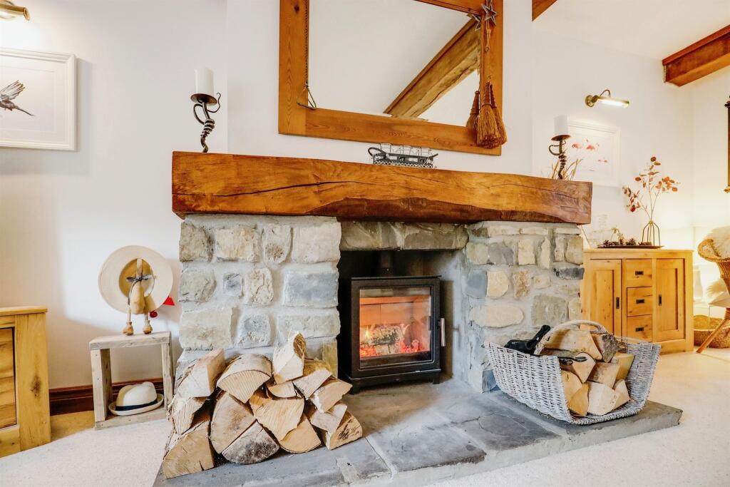 Additional image 3 of Barren Hill, Penmark, Barry