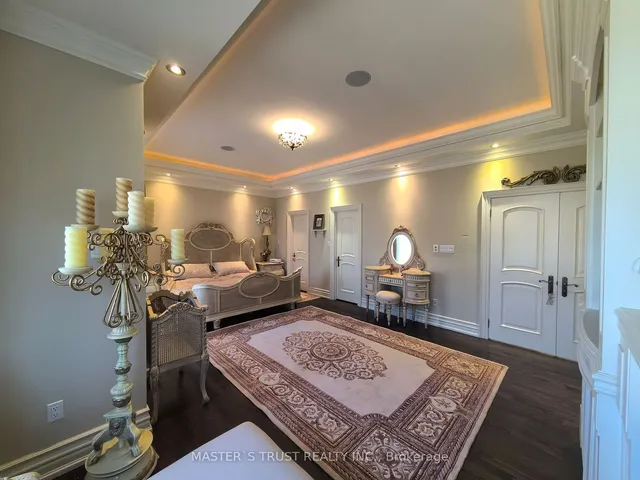 Additional image 11 of 216 Parkview Ave