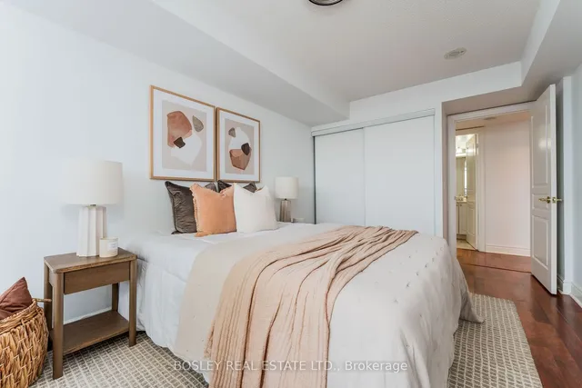 Additional image 22 of 10 Northtown Way Unit 402