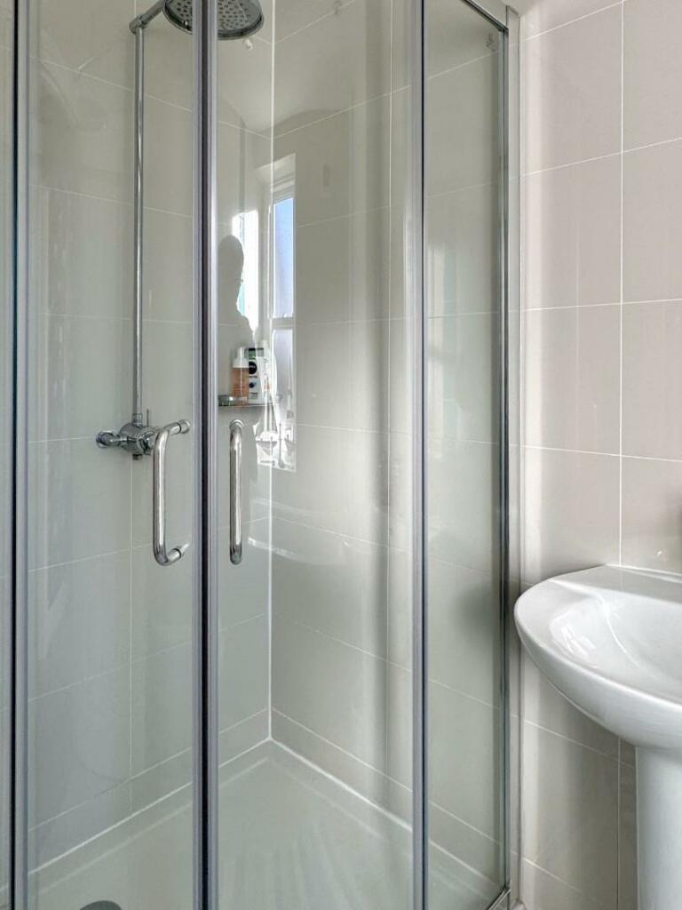 Additional image 12 of Lavernock Road, Penarth