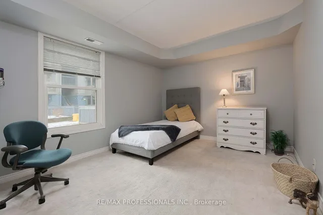 Additional image 23 of 2010 Cleaver Ave Unit 113