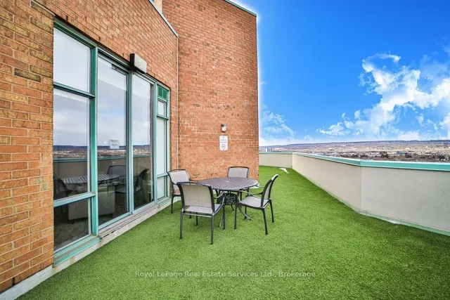 Additional image 23 of 1276 Maple Crossing Blvd Unit 1208