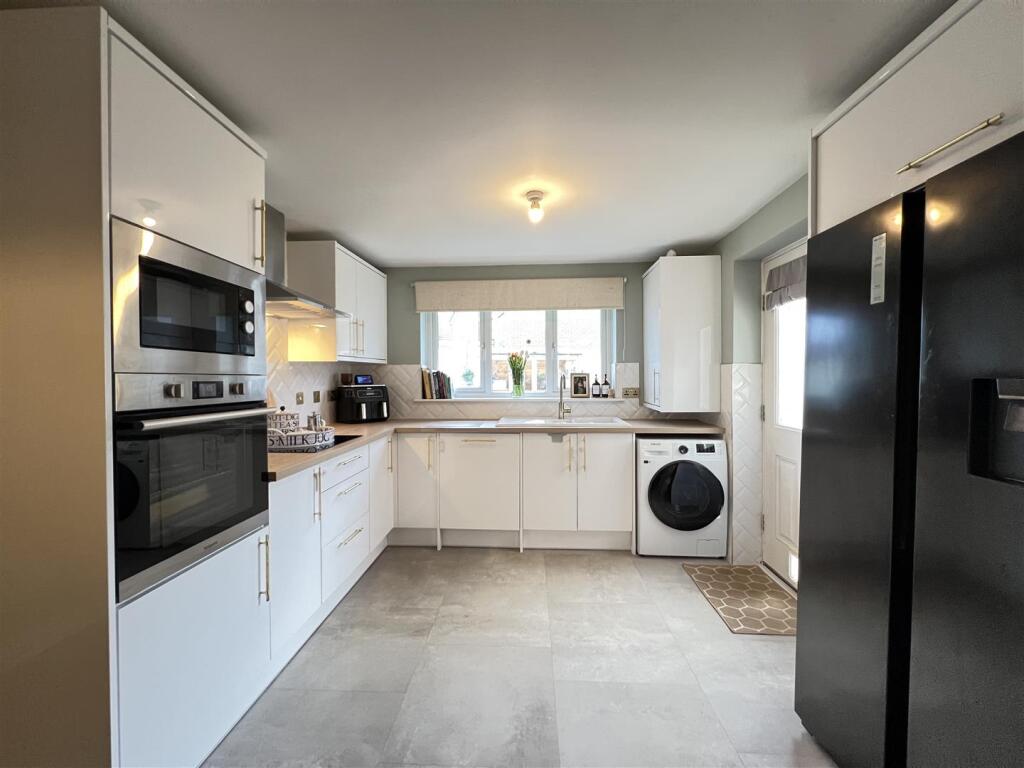 Additional image 10 of Cae Alaw Goch, Aberdare