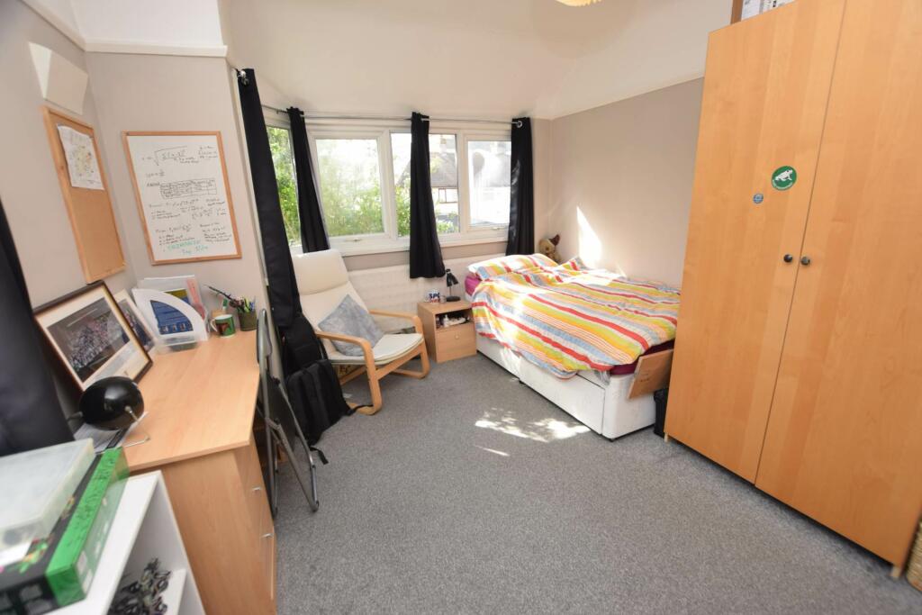 Additional image 15 of Bromborough Road, Bebington