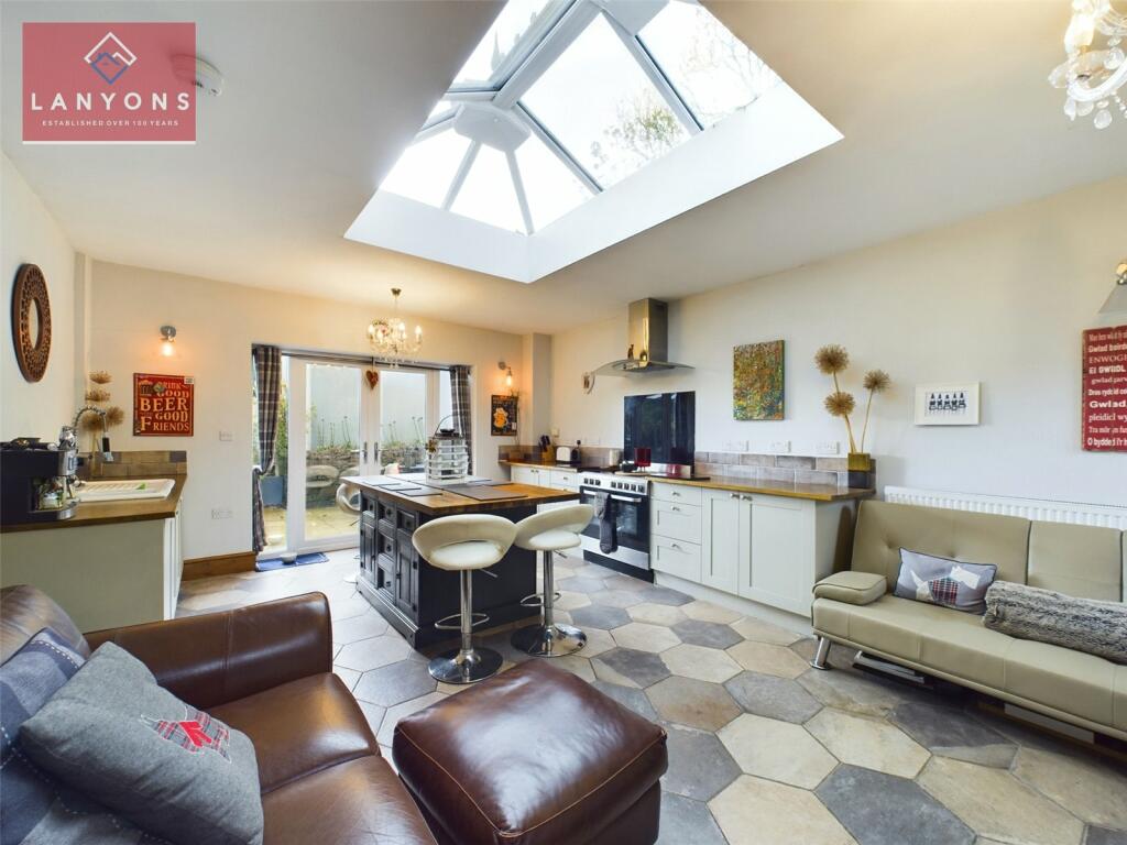 Additional image 14 of Nythbran House, Porth, Rhondda Cynon Taf, CF39