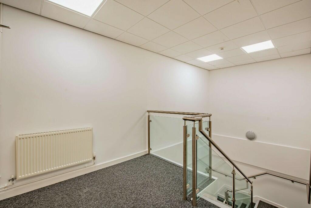 Additional image 5 of Venture Point, Stanney Mill Road, Cheshire, UK CH2 4GY