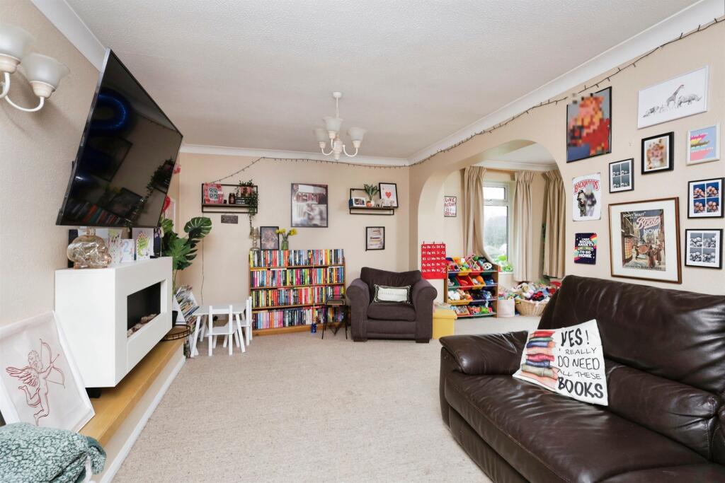 Additional image 8 of Windsor Way, Polegate