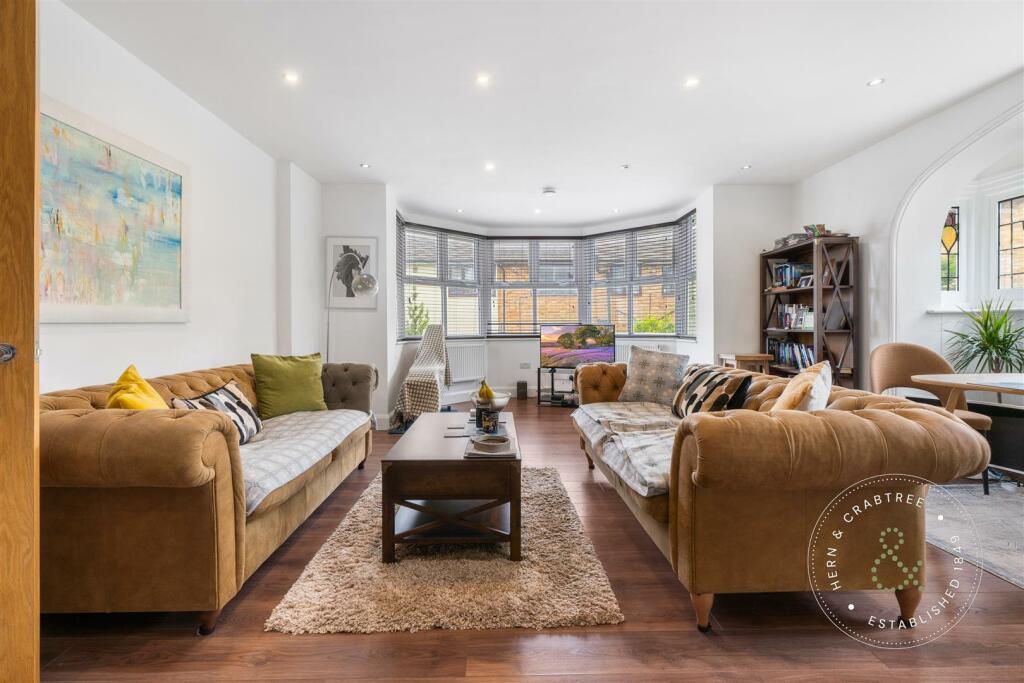 Additional image 4 of The Lawns, The Avenue, Llandaff, Cardiff