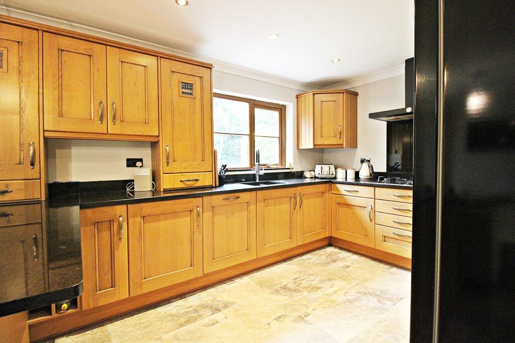 Additional image 11 of Heol Isaf Hendy, Miskin, Pontyclun, Rhondda Cynon Taff. CF72 8QS