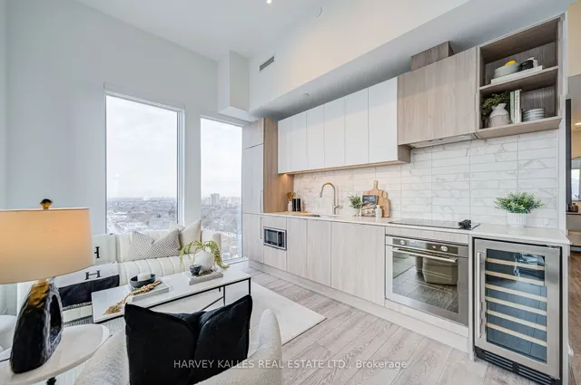 Additional image 17 of 2020 Bathurst St Unit PH05