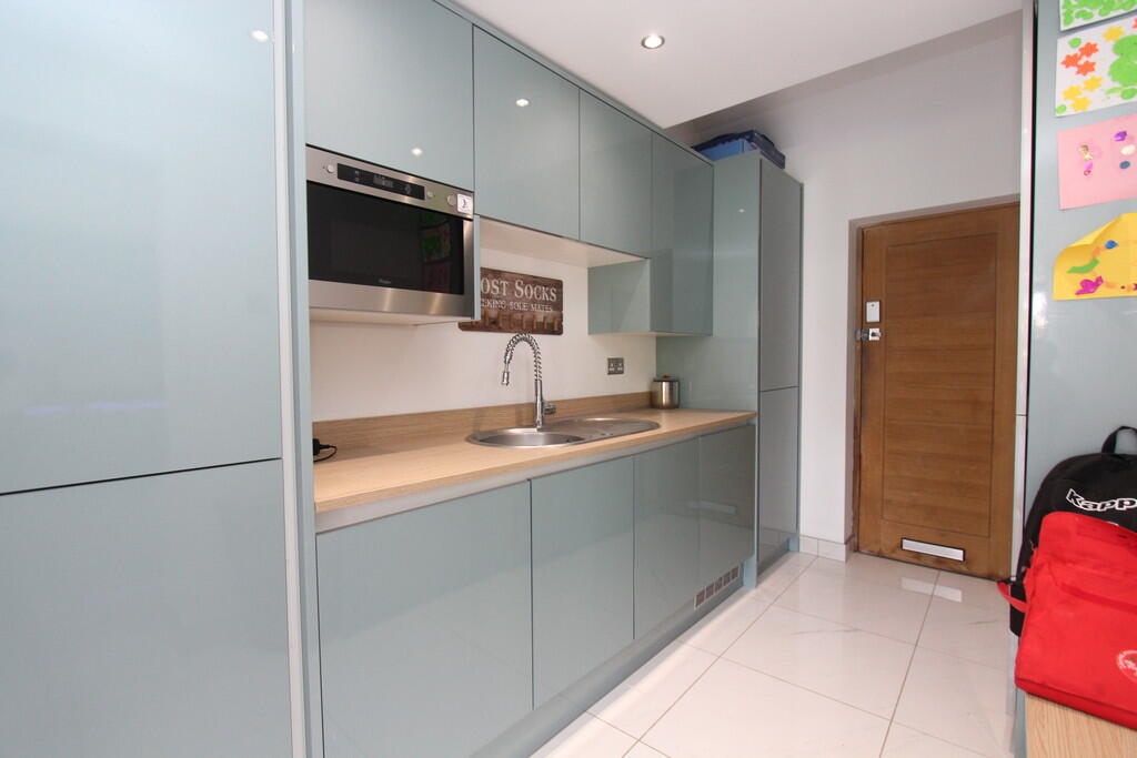 Additional image 5 of Anchor Close, Glascote