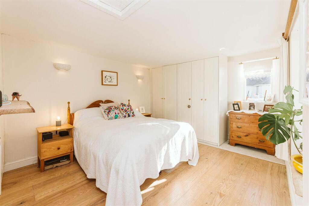 Additional image 29 of Brook Road | Fishponds