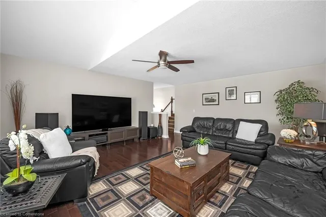 Additional image 21 of 32 Waterwheel Cres