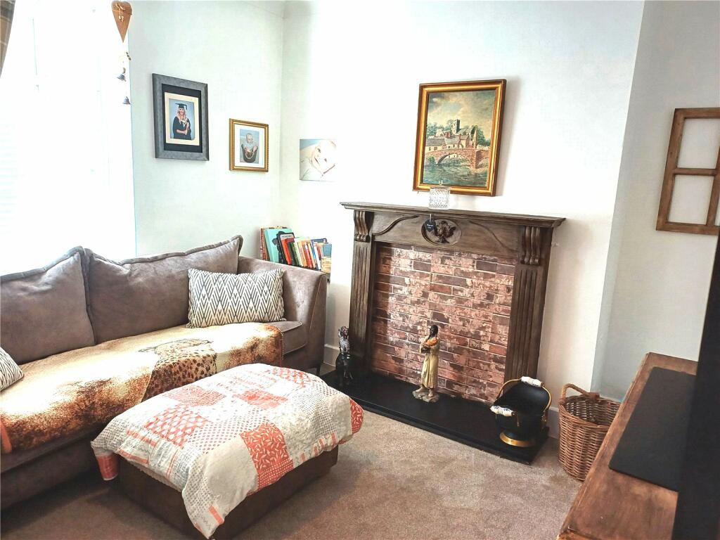 Additional image 6 of Wellfield Avenue, Porthcawl CF36 5TP, CF36