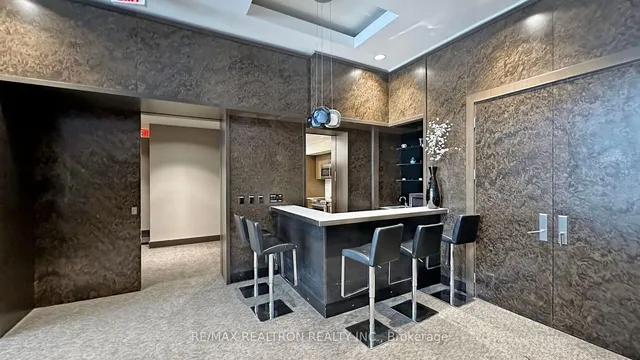 Additional image 7 of 386 YONGE ST St Unit 1104