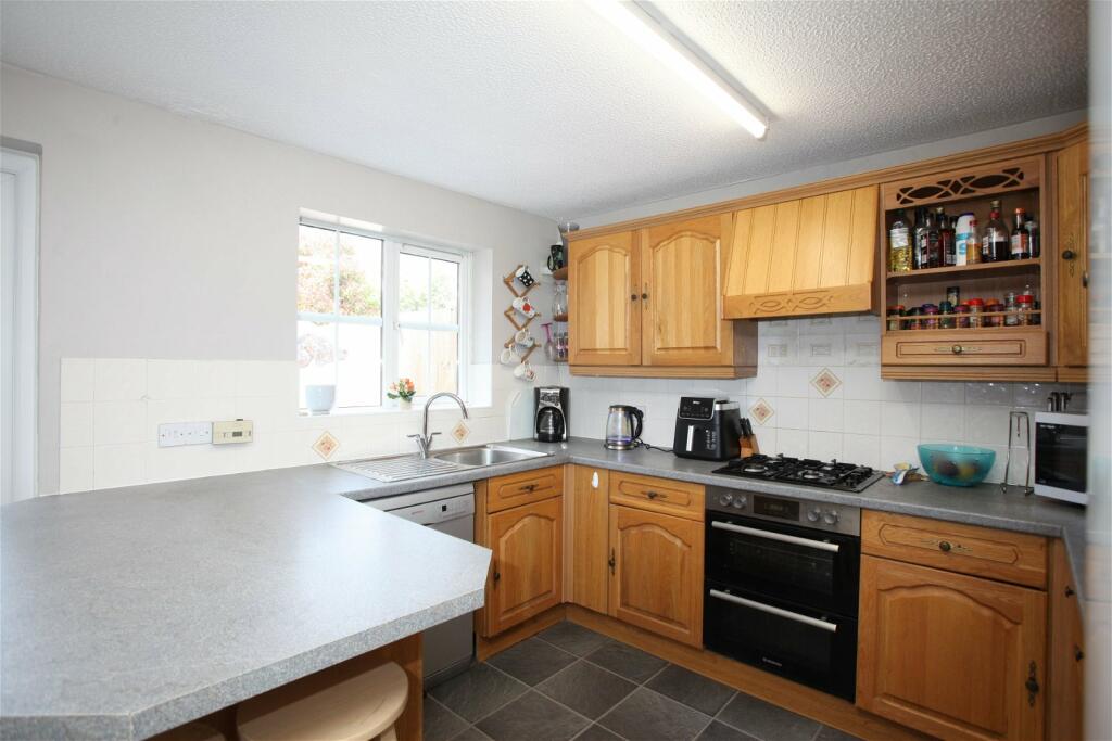 Additional image 7 of Coed Mawr, Ystrad Mynach, Hengoed, CF82 7DH