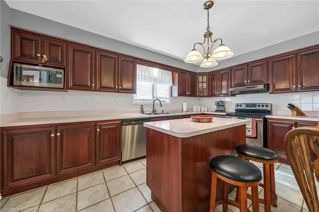 Additional image 17 of 122 Fieldway Dr