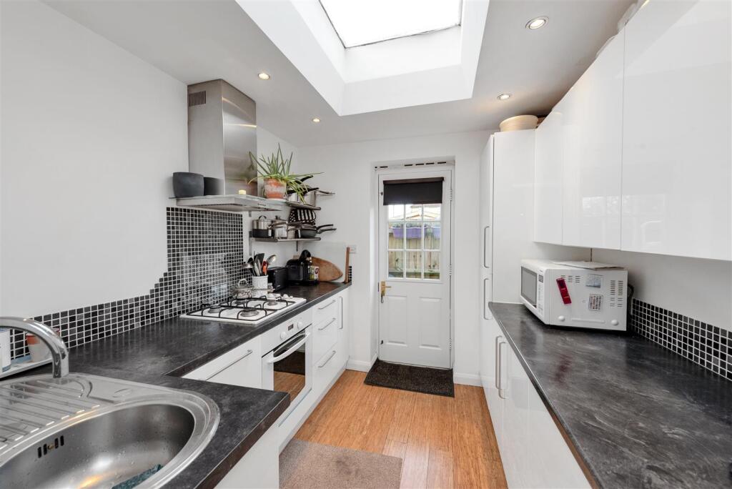 Additional image 7 of Harvey Road, London Colney, St. Albans