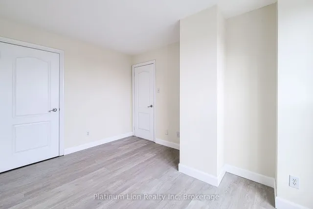 Additional image 32 of 135 James St Unit 402