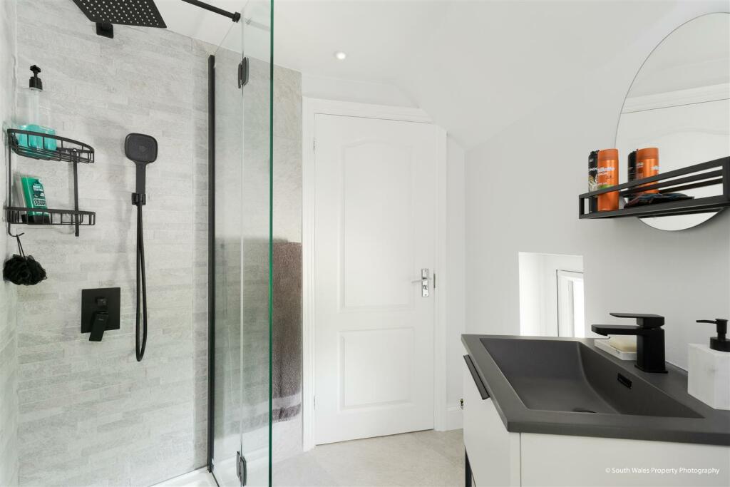 Additional image 10 of St Nicholas, Cowbridge