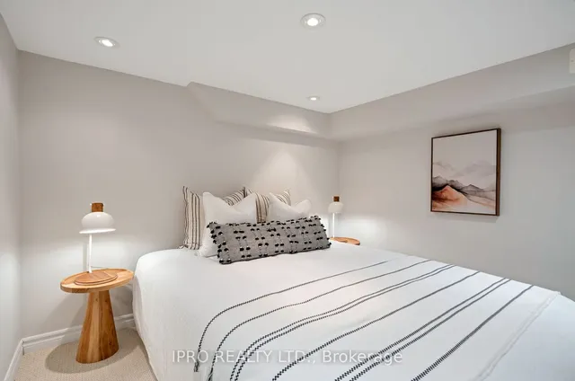 Additional image 29 of 53 Ferrier Ave