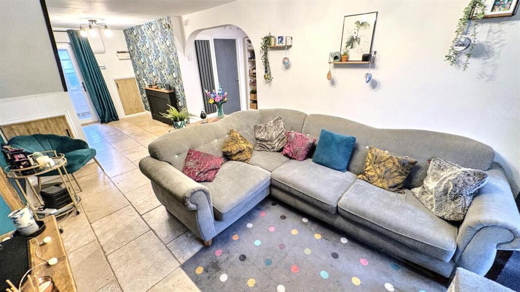 Additional image 5 of Dornie Drive, Birmingham