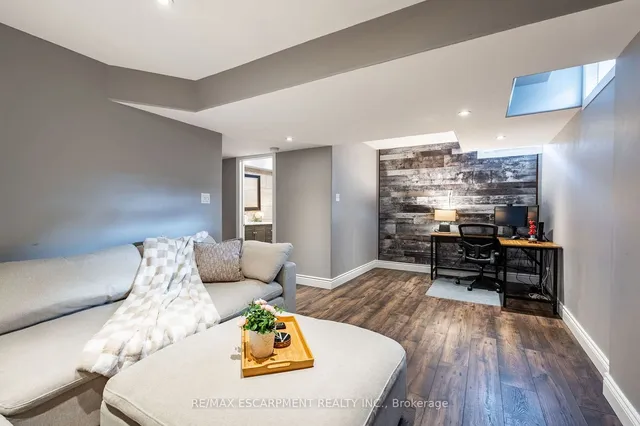 Additional image 36 of 3 Gowland Dr