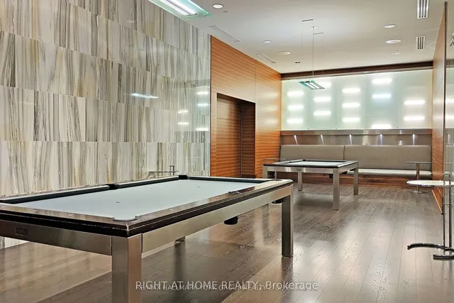 Additional image 26 of 135 Village Green Sq Unit 621