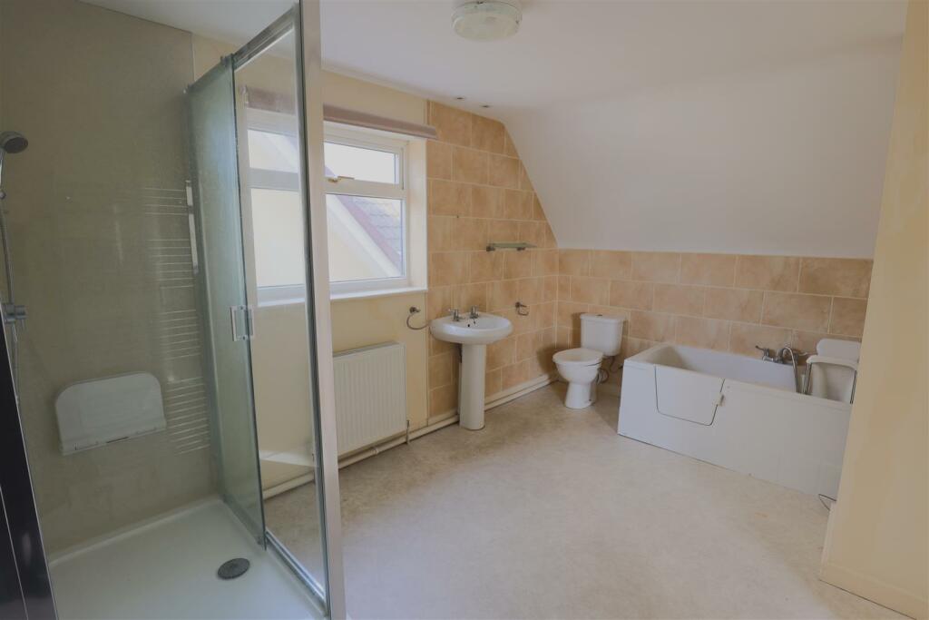 Additional image 14 of Ruthin Lodge, Sigingstone, Nr Cowbridge, Vale of Glamorgan, CF71 7LP