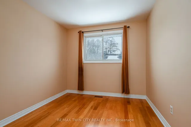 Additional image 25 of 21 Bridge St