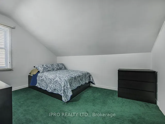 Additional image 22 of 180 Sammon Ave