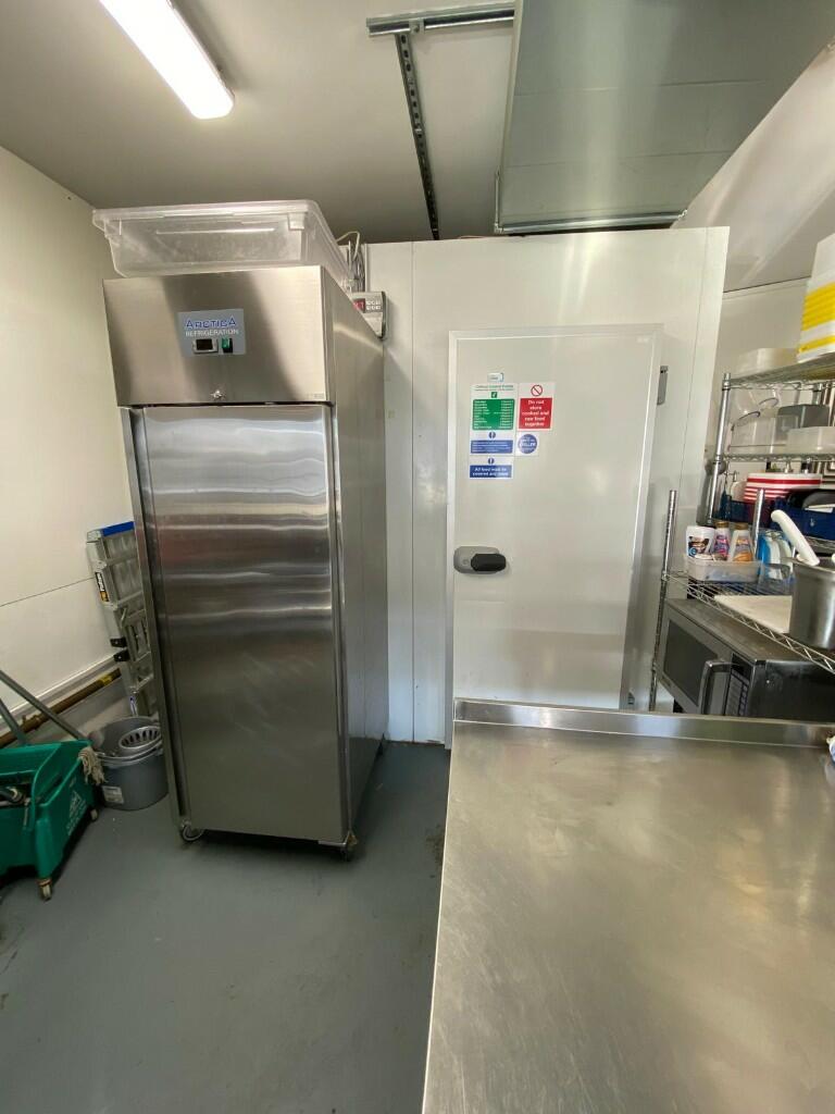 Additional image 21 of Hood Road, Barry, Vale Of Glamorgan, The, CF62