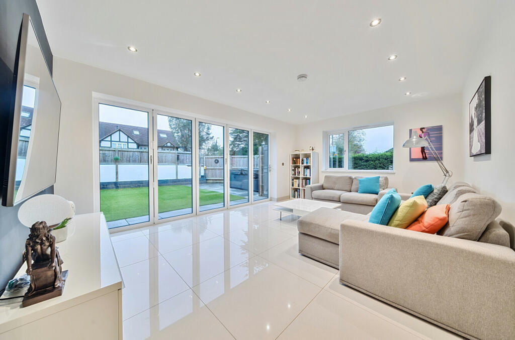 Additional image 11 of Southborough Road, Bromley, BR1